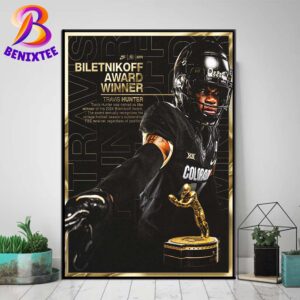 Travis Hunter Was Named As The Winner Of The 2024 Biletnikoff Award Home Decor Poster Canvas