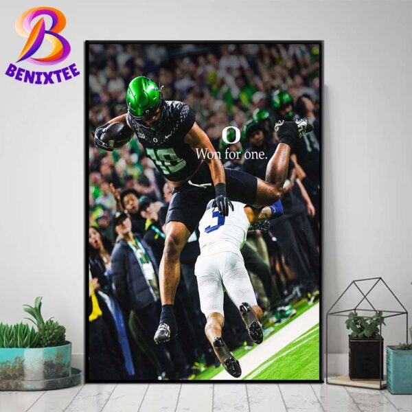 Won For One Kenyon Sadiq Eye-Popping Hurdle Leads To Oregon Ducks First Touchdown Vs Penn State Home Decor Poster Canvas